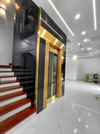 Lô góc hiếm khu tđc a51  hồ sen, 2 mặt tiền, thang máy 7583160