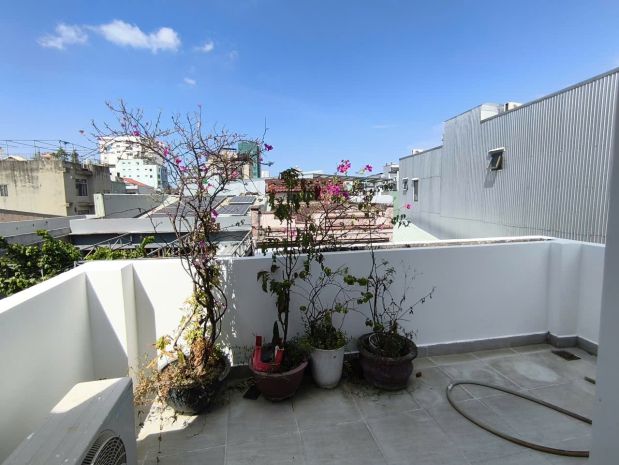 Nhà kiệt phạm văn nghị, 3 tầng đúc, chủ xây ở, còn như 7583696