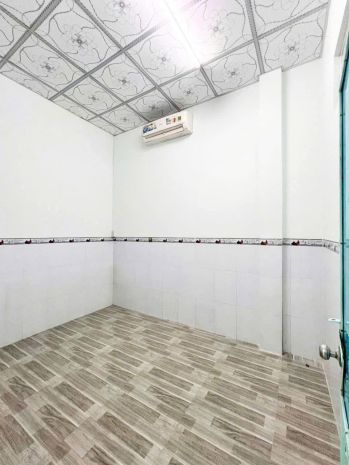 20. nhà 2 phòng ngủ hẻm 127 võ văn kiệt  giá chỉ 5 triệu 7583863