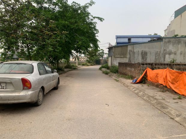Bán đất mai lâm-view hồ- hàng xóm vin cổ loa- chân cầu tứ 7584010
