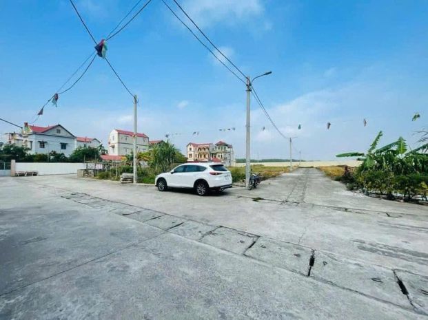 Bán đất mai lâm-view hồ- hàng xóm vin cổ loa- chân cầu tứ 7584011