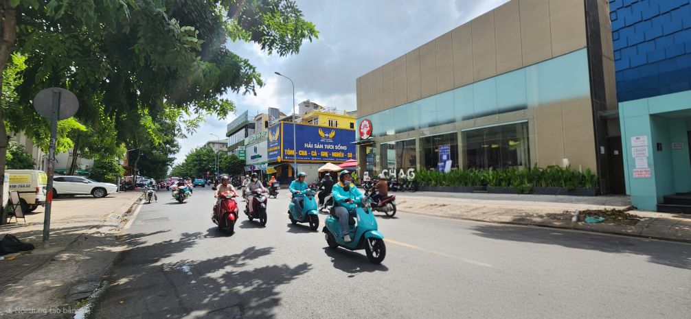 Cho thuê nhà mặt tiền tân sơn nhì q.tân phú 122m², 3tầng - 7584316