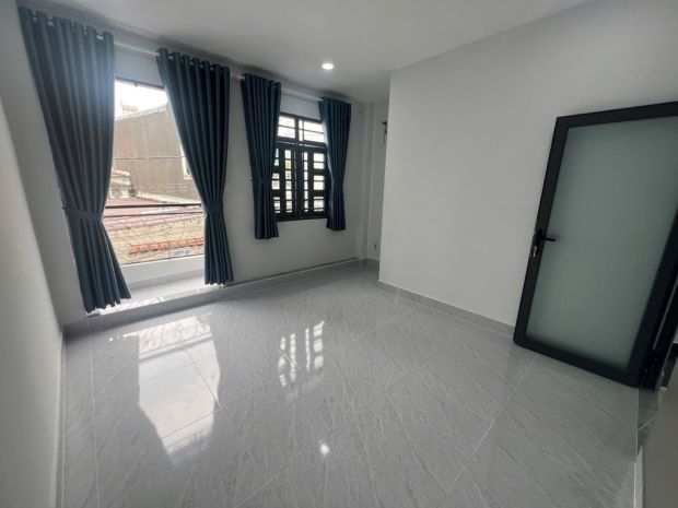 Bán nhanh nhà đông hưng thuân q12 3 tầng nhỉnh 3 tỷ shr 7584523