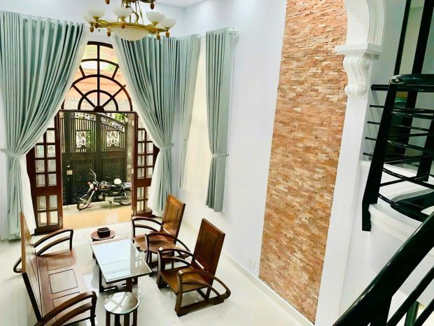 Mặt tiền tạ quang bửu ngang 8m siêu phẩm ngay công viên 7584672