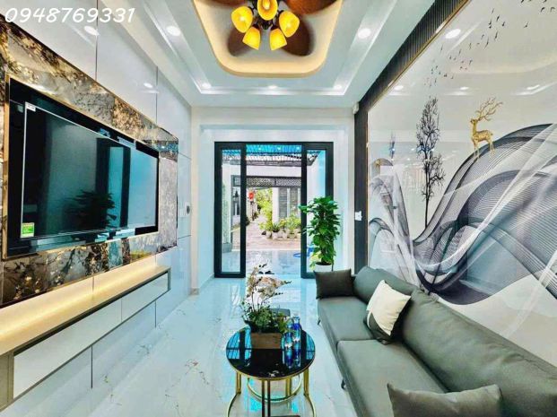 Bán nhà mới 100 full nội thất  hưng phú quận 8 hẻm xe hơi 7585077