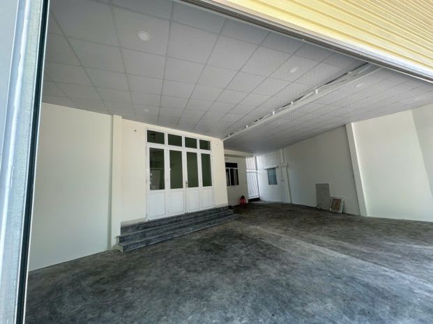Mặt tiền lương định của, tây nha trang, khánh hòa  nhà 7585219