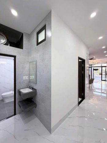 Chỉ 750 triệu sang tên  nhà lầu 140m² 4.5x31 ngay ubnd 7585434