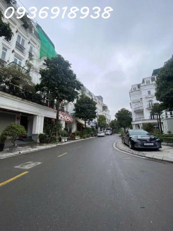 Siêu rẻ-11.5 tỷ-7t thang máy-gara ô tô-nhà mới-chỉ còn 1 7586299