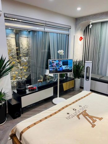 Bán nhà mặt phố lê hồng phong, vỉa hè rộng, 5 tầng thang 7586921