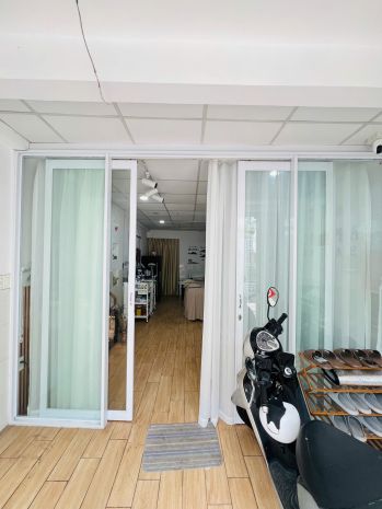 Chính chủ cần sang nhượng mặt bằng spa mặt tiền đường yên 7587930