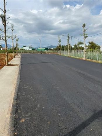 Bán đất thị trấn liên nghĩa  vị trí đẹp sau cây xăng hòa 7588529