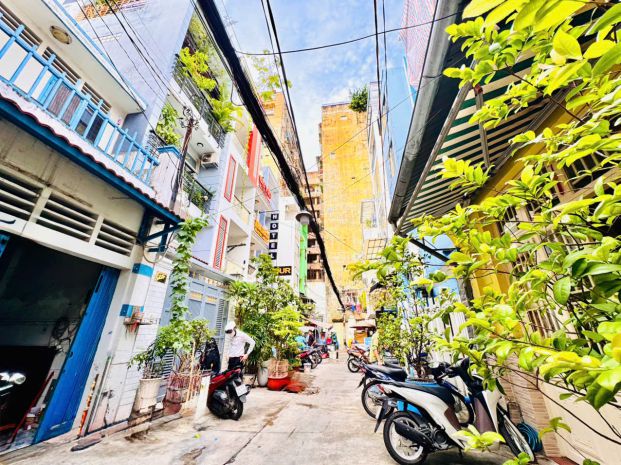 Bán nhà 2 tầng mặt tiền hxh nguyễn thái bình, q.1p.bến 7588725