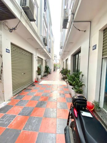 Nhà 3 tầng kiên cố  40m² vuông vắn  giá 2,48 tỷ 7591373