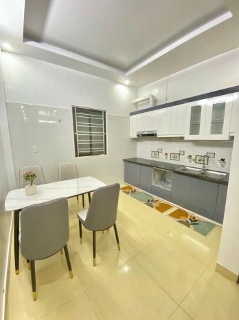 Nhà 3 tầng kiên cố  40m² vuông vắn  giá 2,48 tỷ 7591375