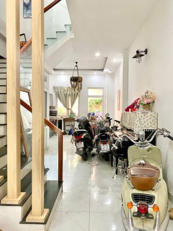 Bán nhà 3 tầng hiệp bình thủ đức 86m2 giá 6,3 tỷ 7591809