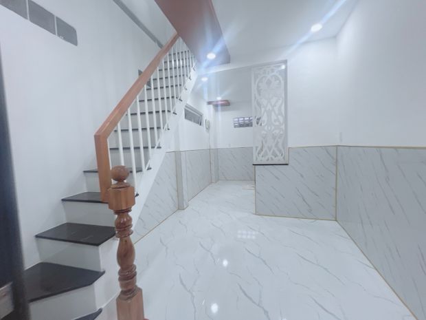 Bán nhà đh ngân hàng  vị trí thuận tiện, giá tốt 7593227