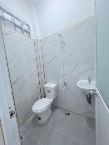 Bán nhà đh ngân hàng  vị trí thuận tiện, giá tốt 7593229