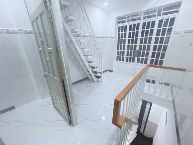 Bán nhà đh ngân hàng  vị trí thuận tiện, giá tốt 7593231