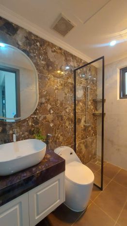 Ban nha măt phô đai la-ha nôi 7594464