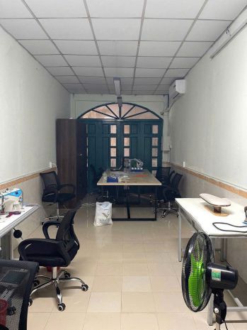 Sang nhượng mặt bằng kinh doanh mặt tiền hoàng văn thụ 7595152