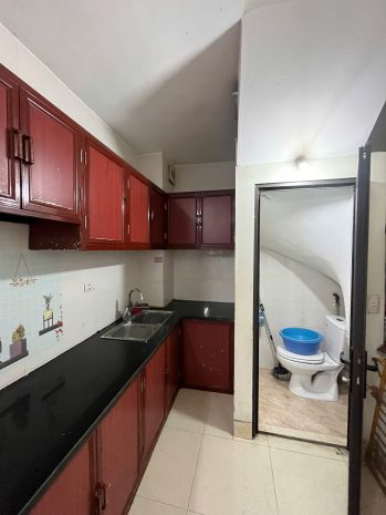Mình đang cần bán nhà khung được xây chắc chắn lại từ năm 7595352