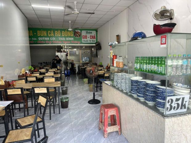 Quân 12 , chốt nhanh, nhượng quán ăn mb dtsd : 9m x 20m , 7595770