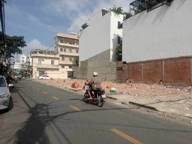 Hàng hot quán tre  3 lô mặt tiền kinh doanh giá tốt, hàng 7596071