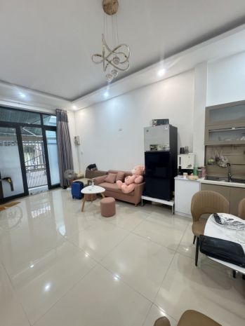 Kiệt thẳng thông 50m ra mt điện biên phủ, 66m2, 2 tầng 7596333
