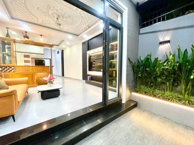 Tuấn  - hàng hiếm nhà đẹp 3 tầng -  hẻm nhựa 8m 7596337