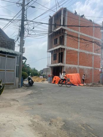Một căn nhà phố 4 tầng đẹp lung linh hiện đại - đông thạnh 7596465