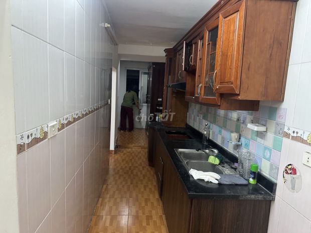 Chính chủ cho thuê căn hộ tầng 5 45m², tập thể trung tự, 7596520