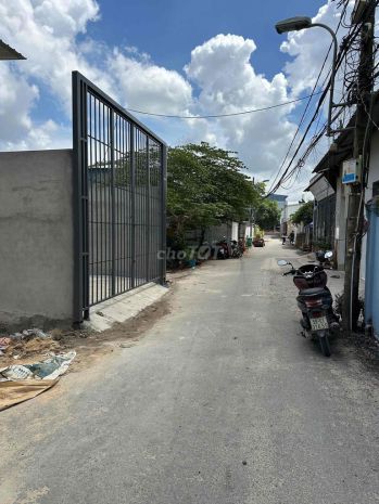 Cho thuê nhà xưởngkho hàng an phú đông, quận 12 7596591