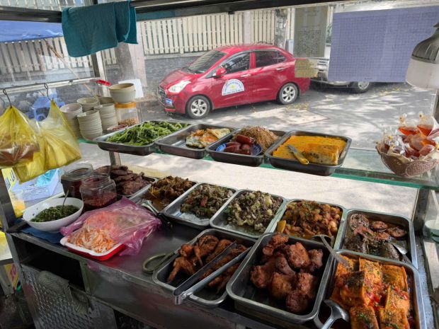 Sang gấp quán cơm trưa văn phòng  đang kinh doanh tốt 7597030