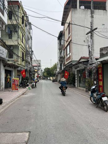 Chủ cần bán 45 m2 lô góc cưu việt - gia lâm, giá chỉ 7.7 7597799