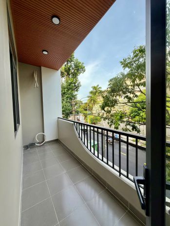 Nhà mới sang trọng mặt tiền chính hưng phú p8q8 3lầu 7598436