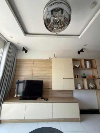 Cho thuê căn hộ giai việt 85m2 tầng cao đường tạ quang bửu 7598472