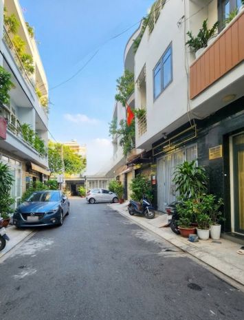 Nhà mới đẹp vị trí 4 tầng khu bàu cát - hẻm nhựa xe hơi 7598947
