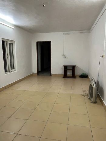 Cho thuê nhà nguyên căn trong khu tập thể trường đhbk hai 7599440