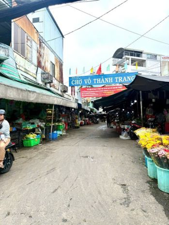 Chủ lớn tuổi cần bán gấp 2 căn nhà c4 chung 1sô - mt - chợ 7600854