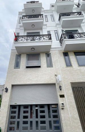Bán nhà hxh ngay tô ngọc vân, quận 12, dt 56m2, 5 tầng 7601009