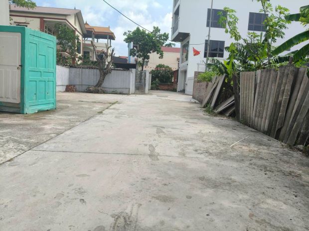 Chồng ốm, con thơ. cần bán gấp, 80m2, mt5m, 8.x tỷ, nguyên 7601464
