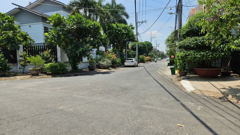 Bán đất biên hòa, lô góc,đường nhựa 8m,shr thổ cư,gần y học 7602501