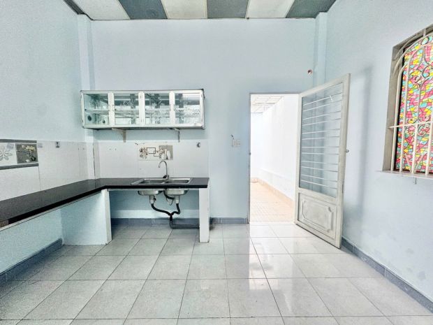 Bán nhà bùi văn ba, quận 7  nhà cấp 4- còn mới 9 tỷ 3 7603174