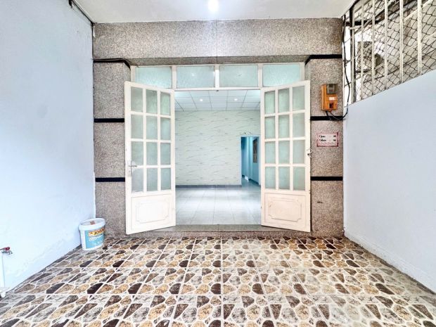 Bán nhà bùi văn ba, quận 7  nhà cấp 4- còn mới 9 tỷ 3 7603176