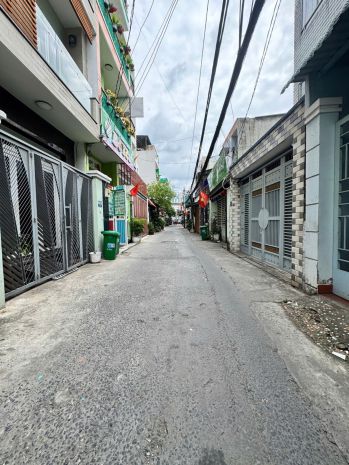 Bán nhà bùi văn ba, quận 7  nhà cấp 4- còn mới 9 tỷ 3 7603177