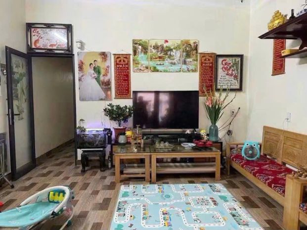 Cần bán. gấp.   trong tuần. nhà  * cấp 4. - gần trung tâm 7603382