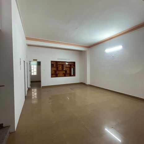Cho thuê nhà đường núi thành hải châu đà nẵng mặt tiền 7603780