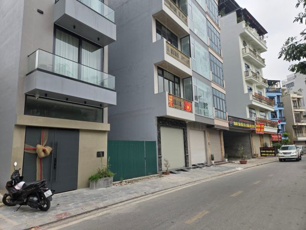 Bán nhà mới thạch bàn 11 tỷ 60m gần phố,gần công viên 7604951