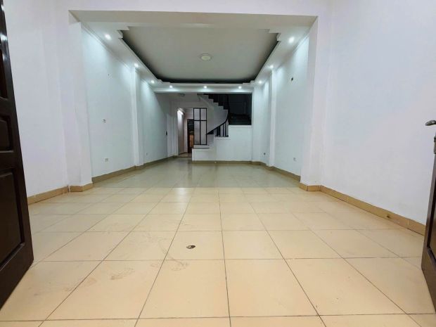 Bán nhà bồ đề 10 tỷ gần phố ngõ nông thoáng rộng 7604963