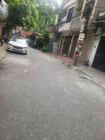 Nguyễn văn cừ ô tô lùi cửa 9 tỷ 50m nhà c4 bán đất tặng nhà 7604970